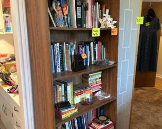 SHELF WITH BOOKS