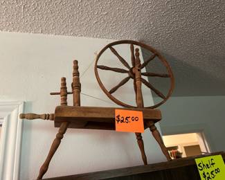 DECOR SPINNING WHEEL
