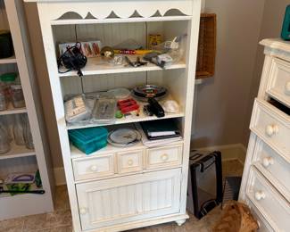Storage Piece in Laundry