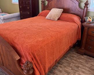 Full Size Bed