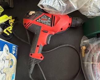 Black & Decker DR250 3/8-inch Corded Drill