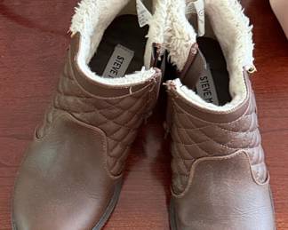 Steve Madden Quilted Faux Leather Ankle Boots