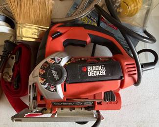 Black & Decker Accu-Bevel Jigsaw