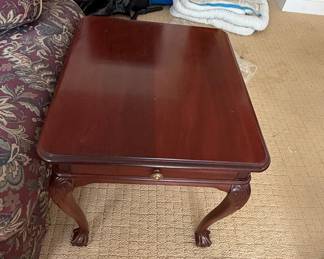 Ethan Allen Queen Anne Style Mahogany Side Table
