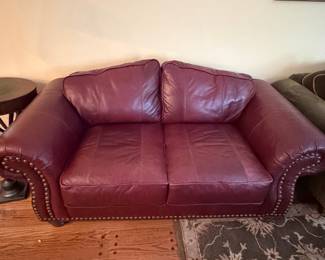 Norwalk Furniture Aniline Leather Loveseat