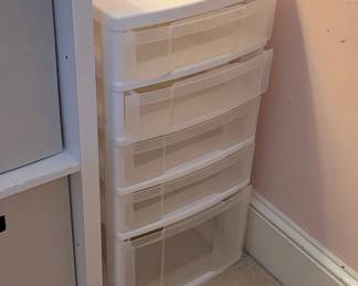 Plastic 5-Drawer Storage Unit