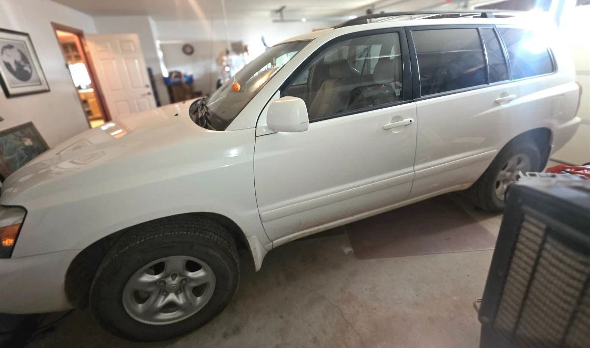 05 Toyota highlander- runs- 140k mi