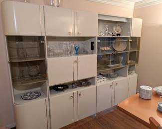 Lacquered Wall Unit (Corner, Bookshelf, Display, Corner)