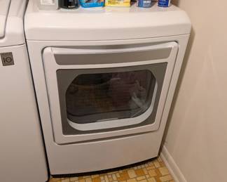 LG Electric Dryer