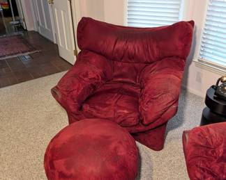 Carson's Chair w/ Ottoman