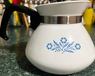Corning wear tea/coffee pot