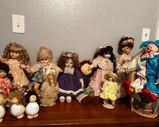Porcelain dolls 