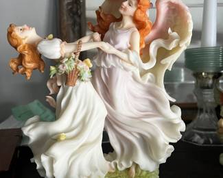Porcelain figurine 