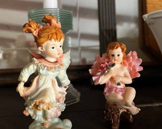 Porcelain figures 