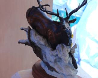 Bronze 'Bustin trail' by Dennise jones