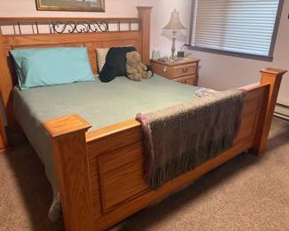 king bed furniture set(mattress not included)