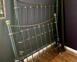 Antique Iron Bed Full