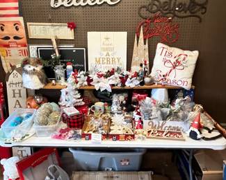TO THE GARAGE - CHRISTMAS!