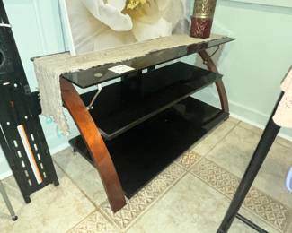 SLEEK WOOD & GLASS TV STAND