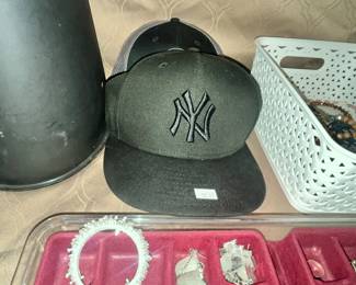 YANKEES CAP