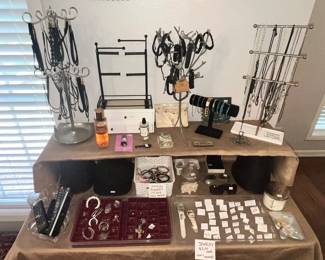 JEWELRY TABLE