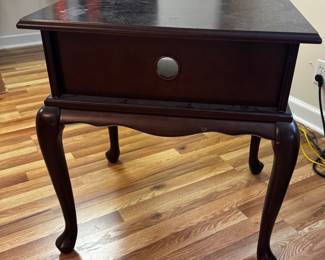Small Queen Anne Table