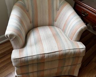 Upholstered Accent Chair