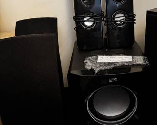 ILive Bluetooth Speaker System with Built-in Subwoofer