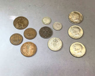 Lot 142: U.S. & Foreign Coins For Collectors (90/8dwt, 50/9dwt, 40/14+dwt)