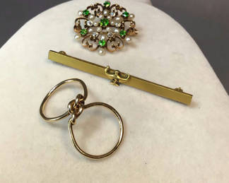 Lot 131: Vintage 14K Gold & Plate Jewelry (4+dwt)
