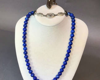 Lot 134: 14K Gold & Sterling Jewelry (5+dwt)