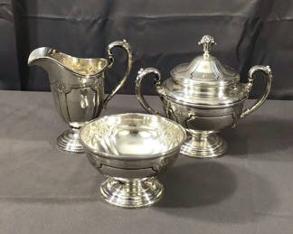 Lot 110: Towle Sterling Louis XIV Creamer / Sugar / Waste (600+dwt)