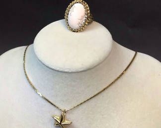 Lot 127: 14K / 18K Jewelry (3+dwt / 3+dwt)