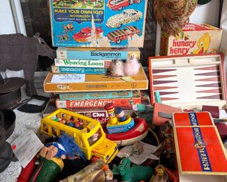 Vintage games and toys 