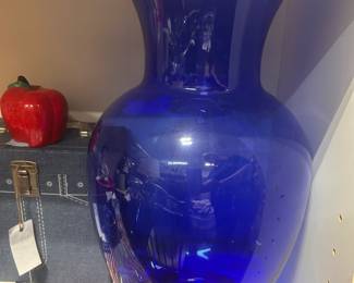 Vintage cobalt blue glass vase