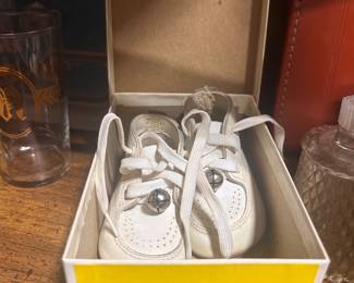 Vintage white leather "Mother Goose" children's shoes with jingle bells 