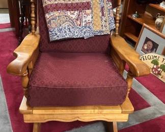 DEAL OF THE DAY!! First $30 takes this beautiful Mid-Century wood frame chair home!