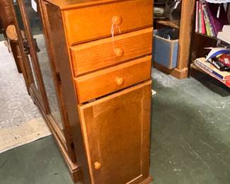 Narrow jewelry armoire