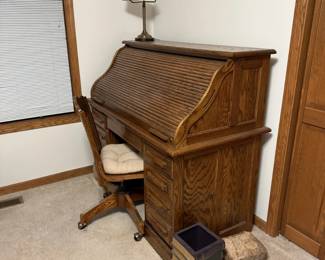 Oak Rolltop Desk