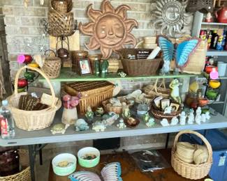 PATIO DECOR