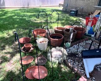 SHEPHERD'S HOOKS & LARGE POTS
