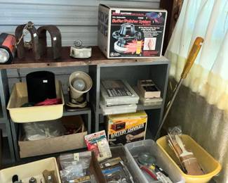 BUFFER / POLISHER IN BOX, BATTERY CHARGER