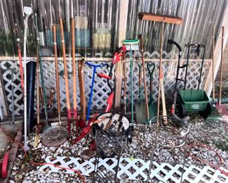 BACKYARD - YARD TOOLS
