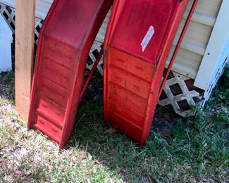 STEEL CAR RAMPS