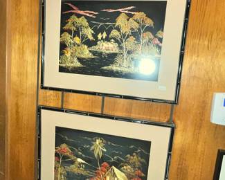 PAIR OF FRAMED JAPANESE PRINTS