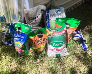 YARD & GARDEN