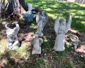 GARDEN STATUES