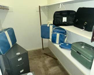 NICE LUGGAGE