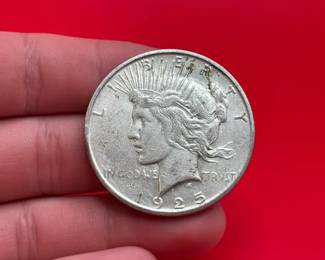 1925S 90 Silver Peace Dollar