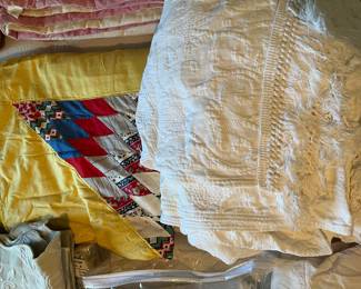 Antique Quilt and Martha Washington Spread 